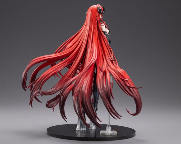 Azur Lane PVC Figure 1/7 Hindenburg 29 cm 10