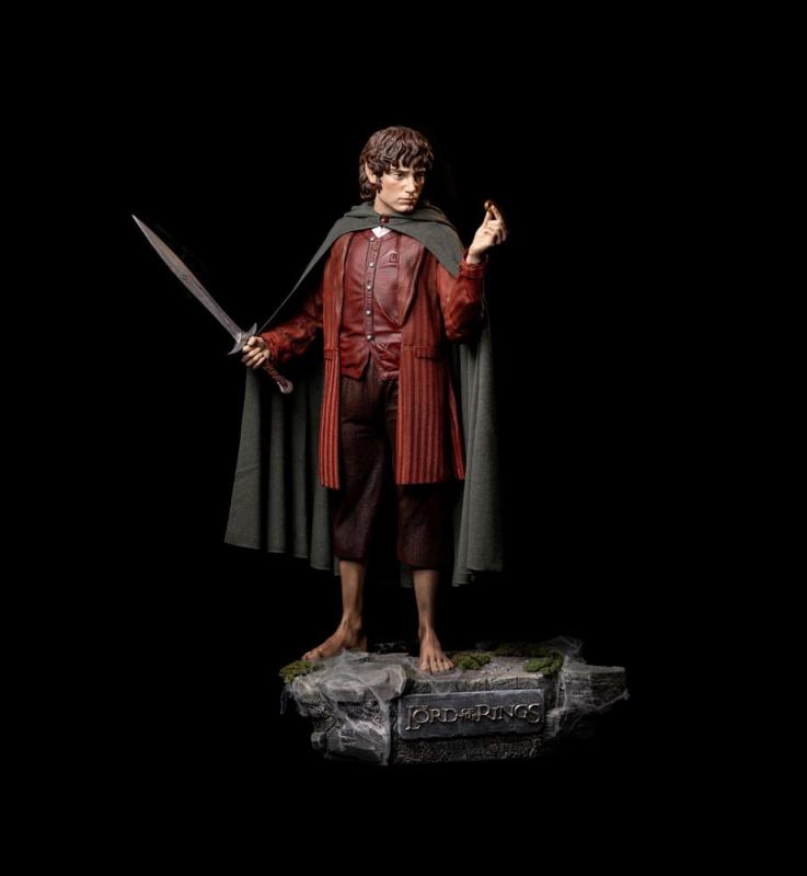 Lord of the Rings Life-Size Statue Frodo 152 cm 6