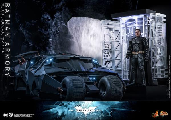 The Dark Knight Rises Movie Masterpiece Action Figures & Diorama 1/6 Batman Armory with Bruce Wa 6