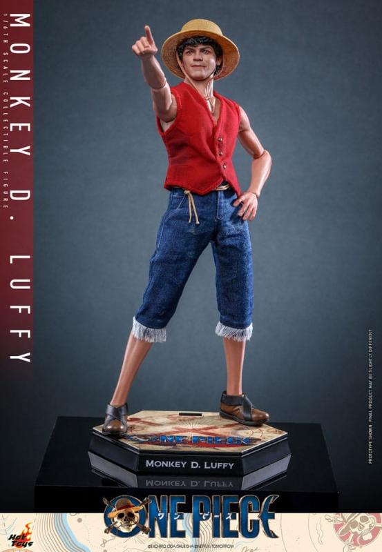 One Piece (Netflix) Action Figure 1/6 Monkey D. Luffy 31 cm