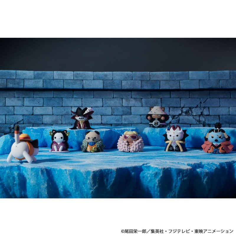 One Piece Mega Cat Project Nyan Piece Nyan! Luffy & the Seven Warlords of the Sea Mini Figures 3 cm 10