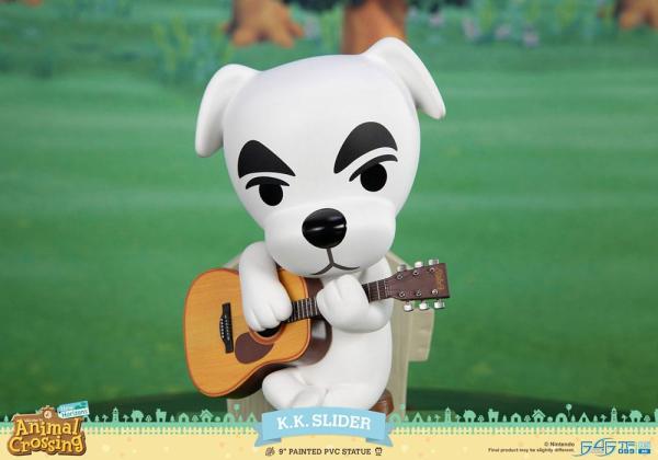 Animal Crossing: New Horizons PVC Statue K.K. Slider 22 cm