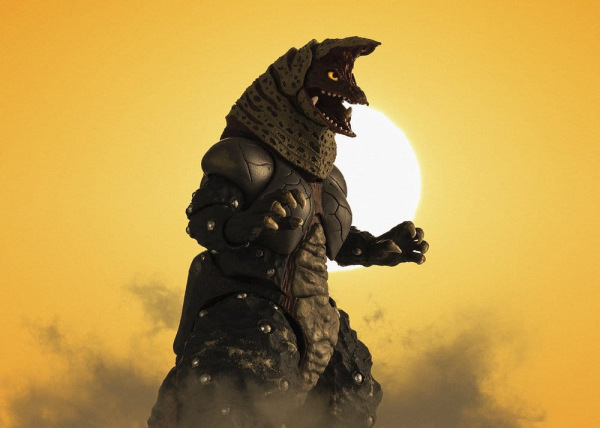 Ultraman Series S.H.Figuarts Shinkocchou Seihou Action Figure Golza 30th Anniversary Edition 15 cm 6