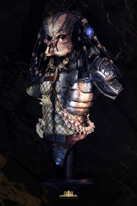 Life Size Jungle Predator Torso Bust - Deep Tale
