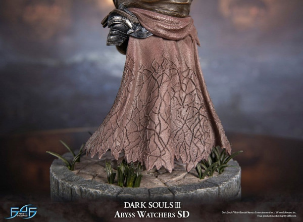 Dark Souls III Resin Statue The Abyss Watchers SD 26 cm 8
