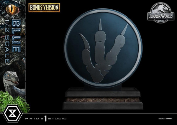 Jurassic World: Fallen Kingdom (Film) Legacy Museum Collection Statue 1/2 Blue Bonus Version 88 cm 3