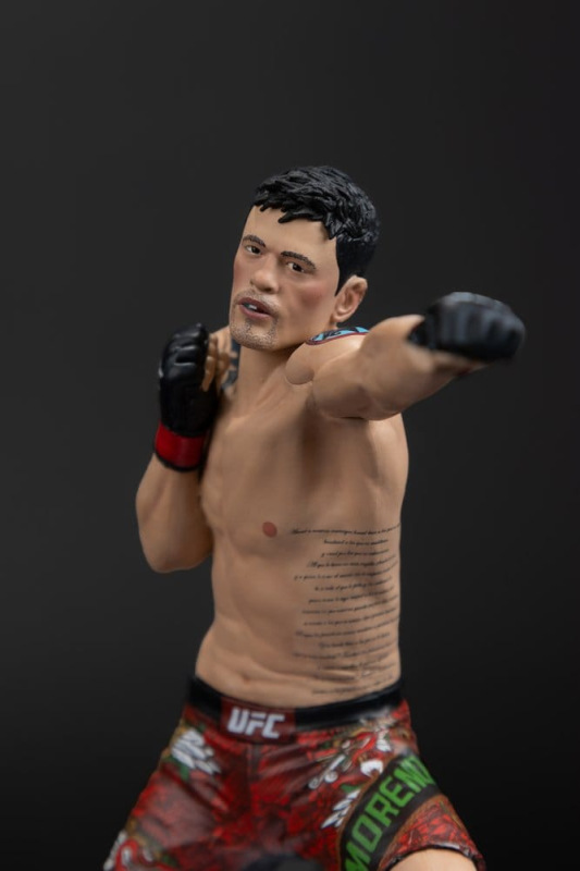 UFC Posed PVC Statue Brandon Moreno 16 cm 10