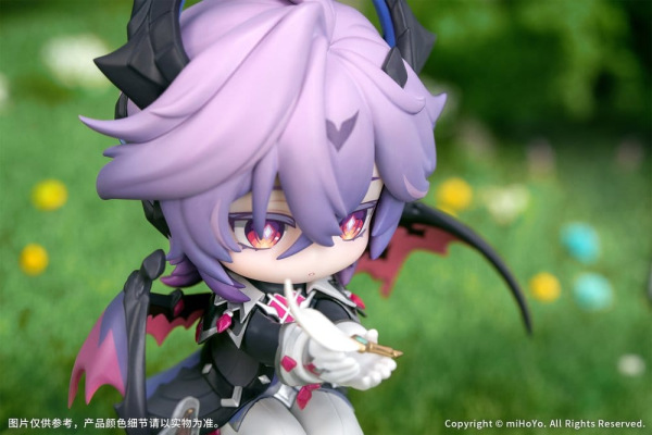 Genshin Impact PVC Figure Durin Floral Wanderings Ver. with Bonus 13 cm 14