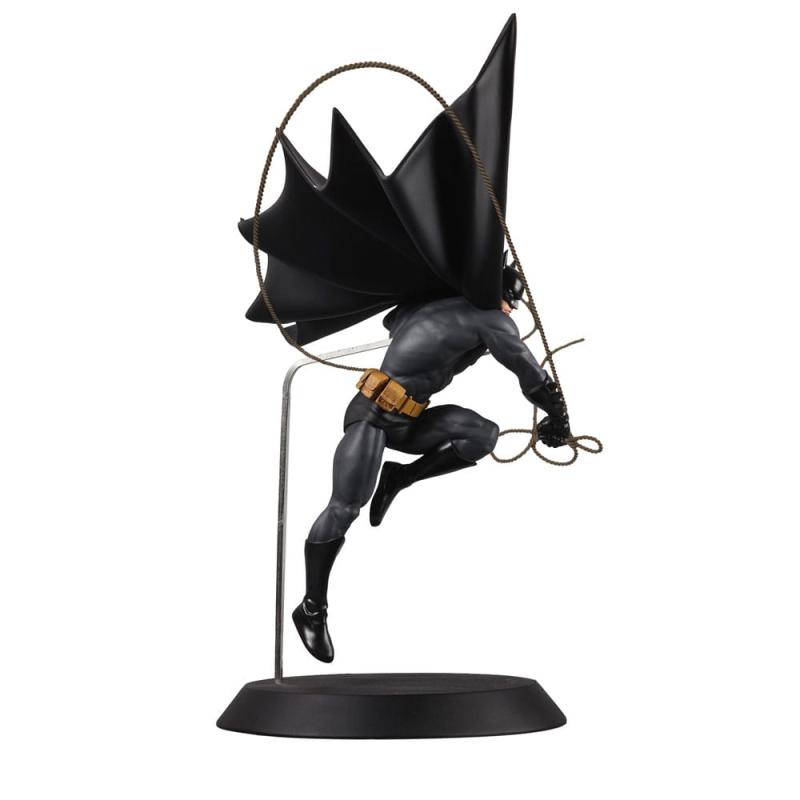 DC Direct Statue DC Designer Series Batman (by Dan Mora) 40 cm 3