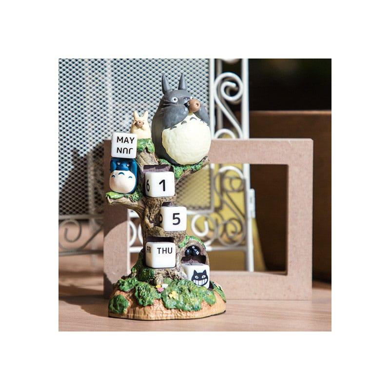 My Neighbor Totoro Statue Three-wheeler Diorama / Calendar 11 cm