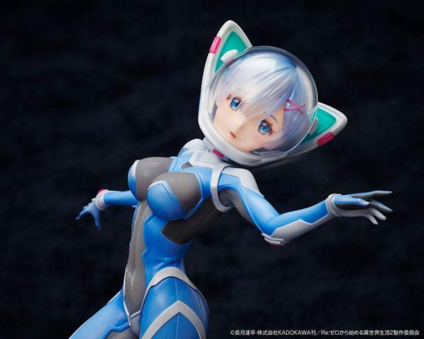 Re:Zero Starting Life in Another World PVC Statue 1/7 Rem A×A SF Space Suit 26 cm