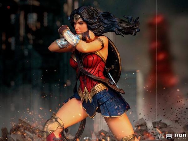 Zack Snyder's Justice League Art Scale Statue 1/10 Wonder Woman 18 cm