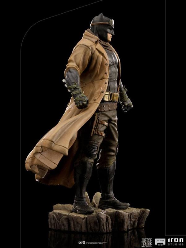 Zack Snyder's Justice League Art Scale Statue 1/10 Knightmare Batman 22 cm