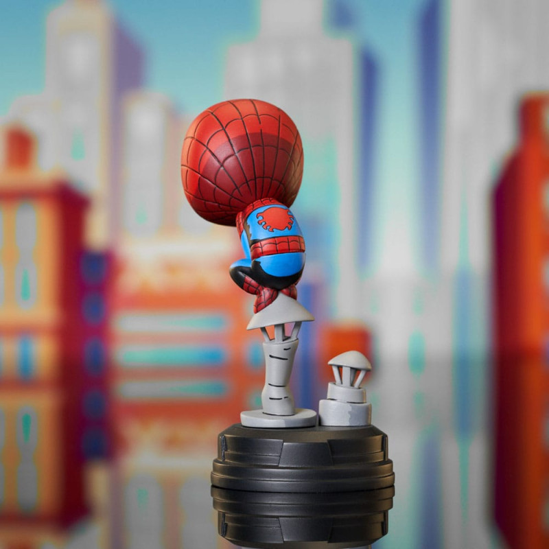 Marvel Animated Statue Spider-Man on Chimney 15 cm 4