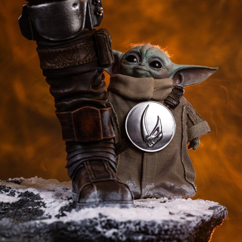 The Mandalorian & Grogu Legacy Replica Statue 1/4 The Mandalorian and Grogu 57 cm 14