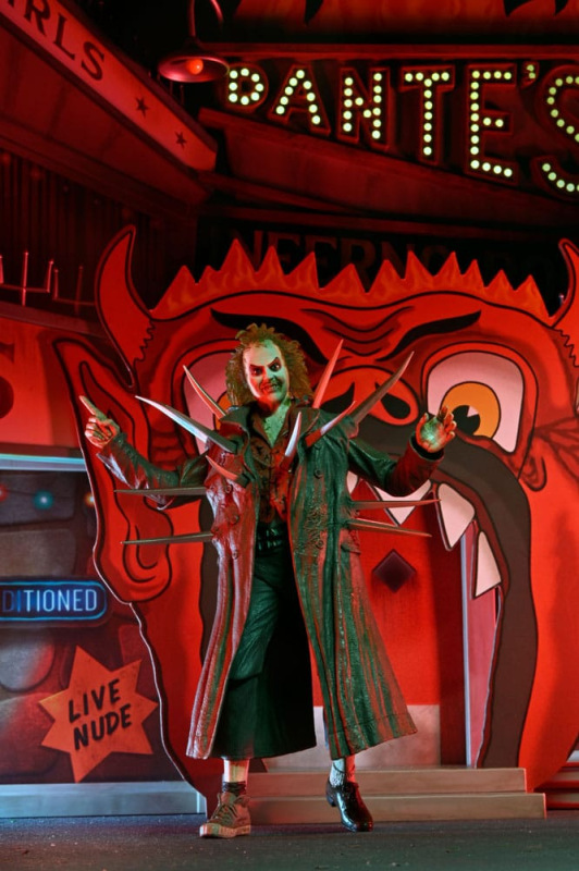Beetlejuice (1988) Diorama Trenchcoat with Spikes Inferno Room Deluxe Set 14