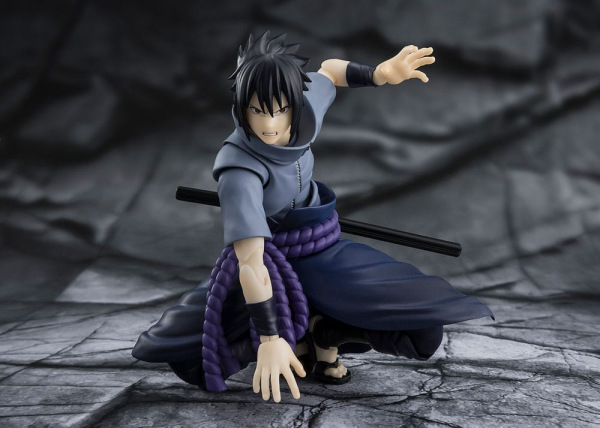 Naruto S.H.Figuarts Action Figure Sasuke Uchiha Solitary Shinobi 15 cm 3