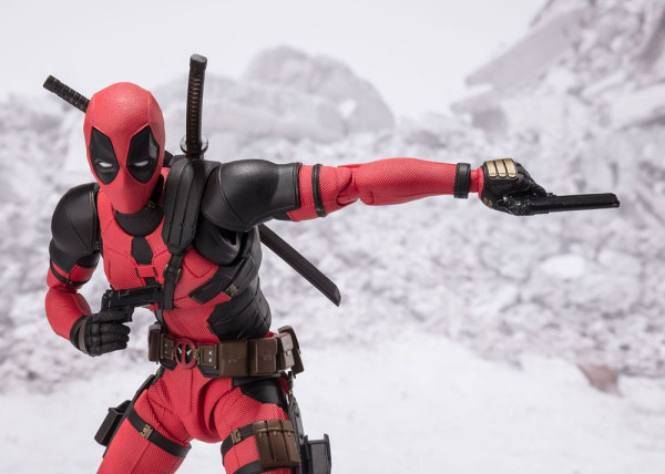 Deadpool 3 S.H.Figuarts Action Figure Deadpool 16 cm 5