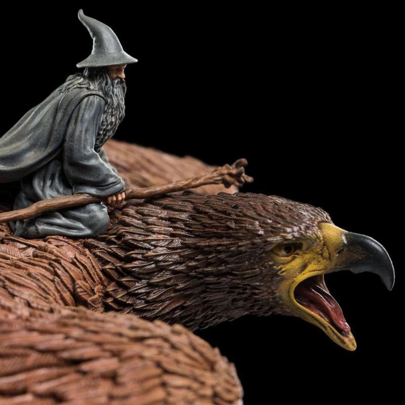 Lord of the Rings Statue Gandalf on Gwaihir 15 cm 9