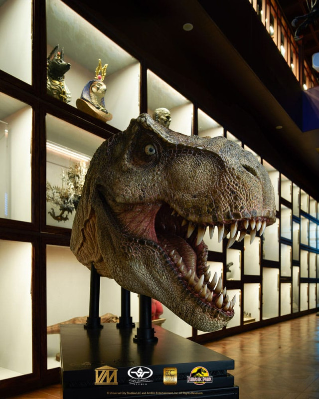 Jurassic Park 1/2 Statue T-Rex Head 105 cm 3