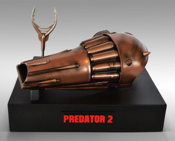 DELUXE Predator 2 Model Life-Size Replica Netgun and Speargun Projectile 28 cm