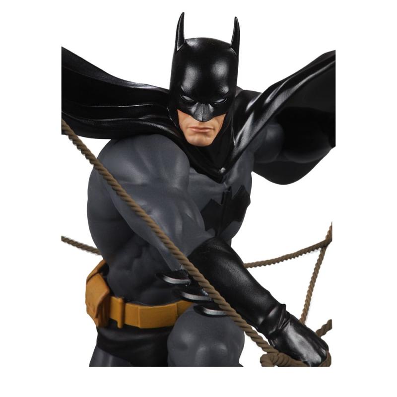 DC Direct Statue DC Designer Series Batman (by Dan Mora) 40 cm 6
