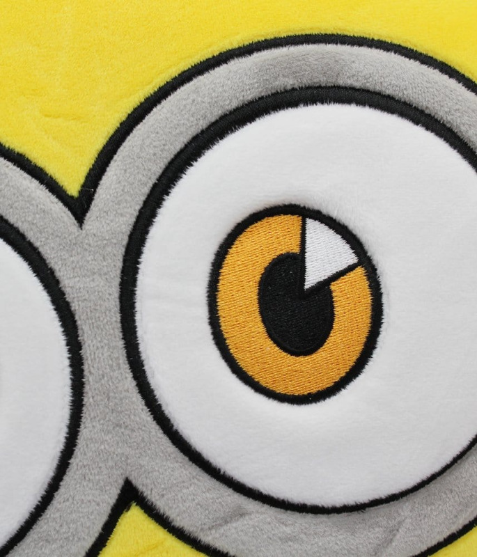 Minions 3 round plush cushion embroidered 30x10x30 cm 3
