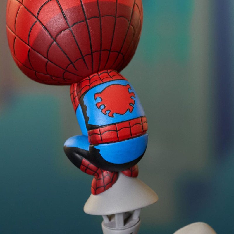 Marvel Animated Statue Spider-Man on Chimney 15 cm 8