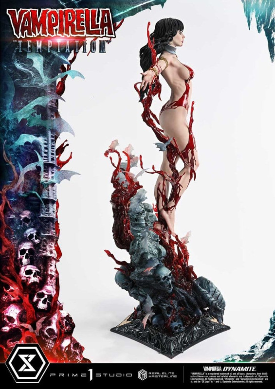 Vampirella Real Elite Masterline Series Statue 1/3 Temptation 100 cm 9