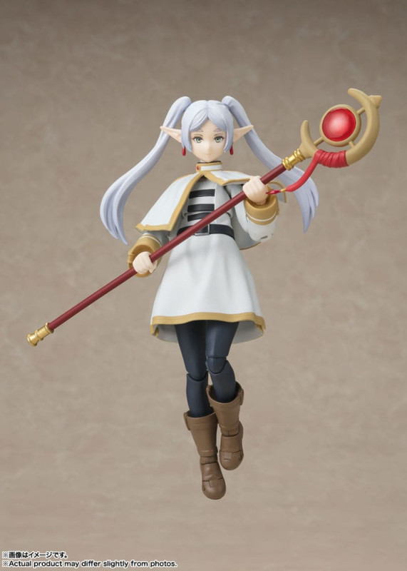 Frieren: Beyond Journey's End S.H. Figuarts Action Figure Frieren 14 cm 1