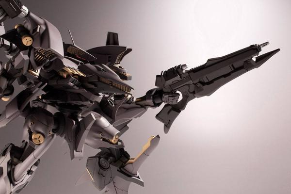 Armored Core 4 Plastic Model Kit 1/72 Rayleonard 03-Aaliyah Supplice Opening Ver. 18 cm