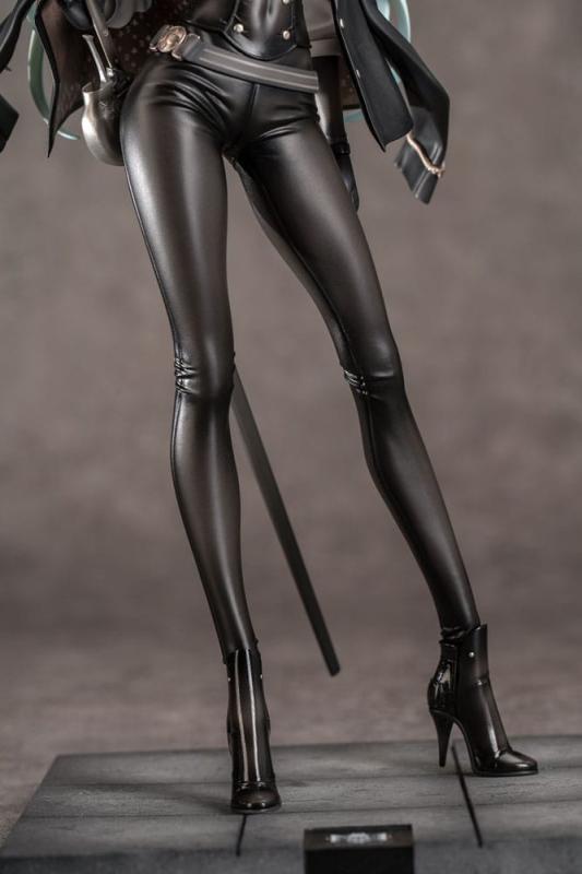 A-Z: PVC Statue 1/7 [S] Full Dress 26 cm