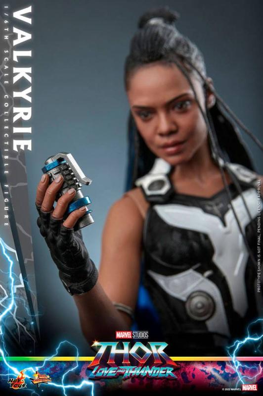 Thor Love and Thunder: Valkyrie 1/6 Masterpiece Action Figure - Hot Toys