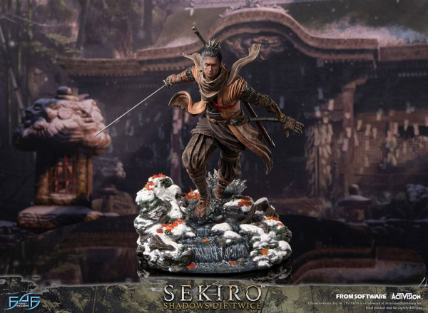 Sekiro: Shadows Die Twice Statue Sekiro 32 cm 12