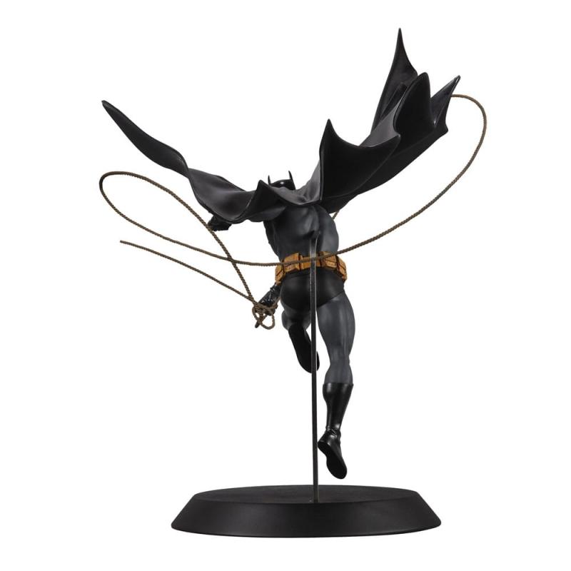 DC Direct Statue DC Designer Series Batman (by Dan Mora) 40 cm 2