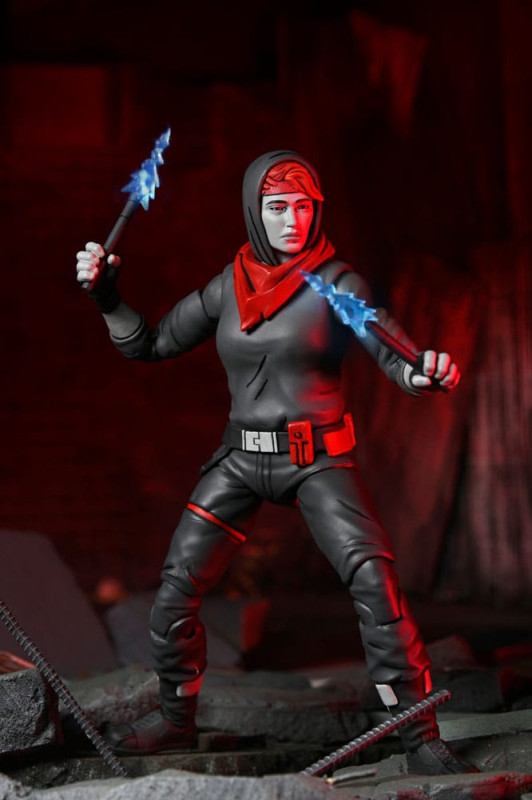 Teenage Mutant Ninja Turtles: The Last Ronin Action Figure April (Nightwatcher) 18 cm 13