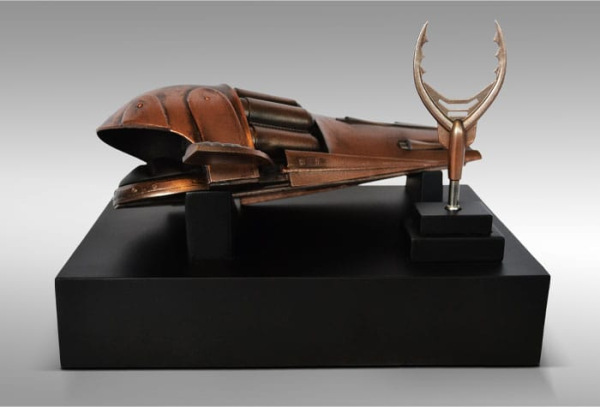 DELUXE Predator 2 Model Life-Size Replica Netgun and Speargun Projectile 28 cm 1