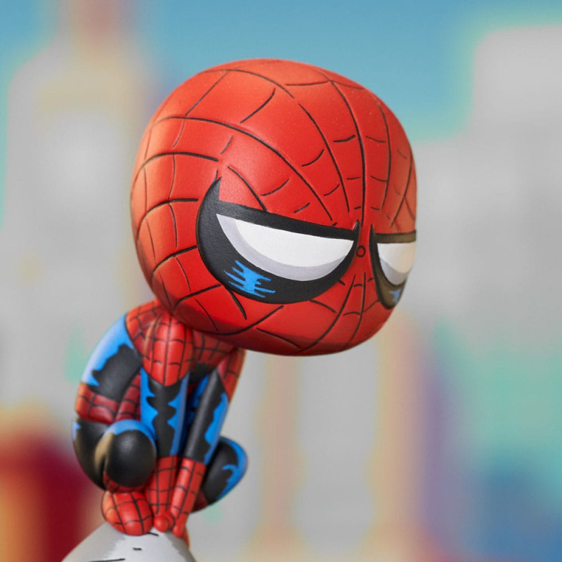 Marvel Animated Statue Spider-Man on Chimney 15 cm 5