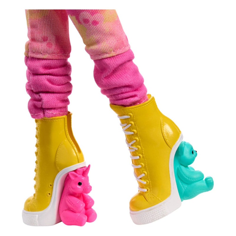 Monster High x Wednesday Doll Enid Sinclair 7