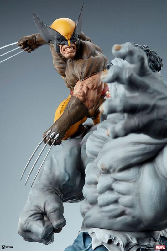 Marvel Statue Grey Hulk vs Wolverine 58 cm