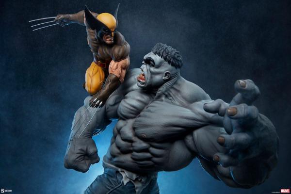 Marvel Statue Grey Hulk vs Wolverine 58 cm