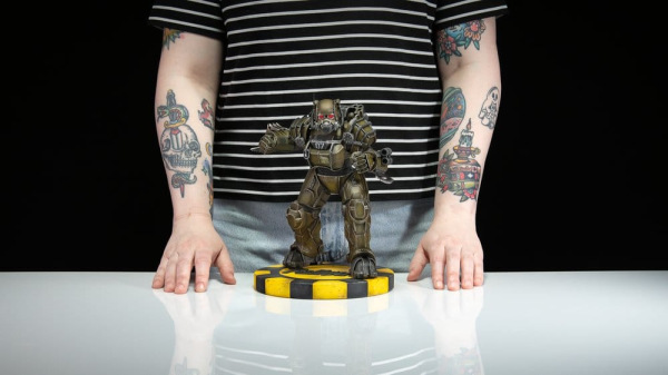 Fallout (Amazon) PVC Figure NCR Power Armor 25 cm 13