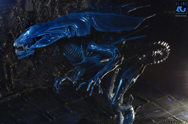 Aliens Ultra Deluxe Action Figure Alien Queen (40th Anniversary) 38 cm 14