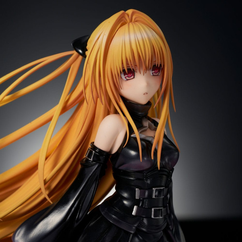 To Love-Ru Darkness PVC Statue 1/6 Golden Darkness Black Trance Version 20 cm 12