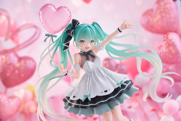 Hatsune Miku AMP+ PVC Statue Statue Hatsune Miku Birthday 2025 Party Ver. 21 cm 2