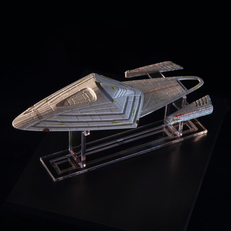 Star Trek Library Die-Cast U.S.S. Voyager NCC-74656-J 10 cm 2