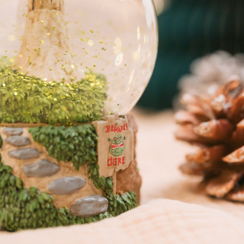 DreamWorks Shrek Snow Globe 10 cm 5