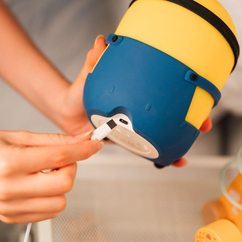 Minions Squishy Lamp 8
