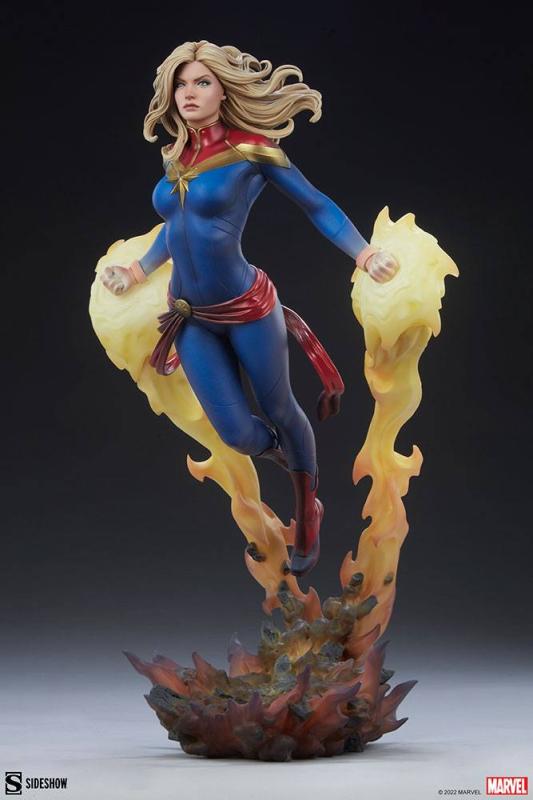 Marvel Premium Format Statue Captain Marvel 60 cm