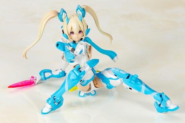 Megami Device Plastic Model Kit 1/1 Asra Ninja Aoi 14 cm 6